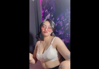 Live Nyefong Peju Ditelen Biar Strong